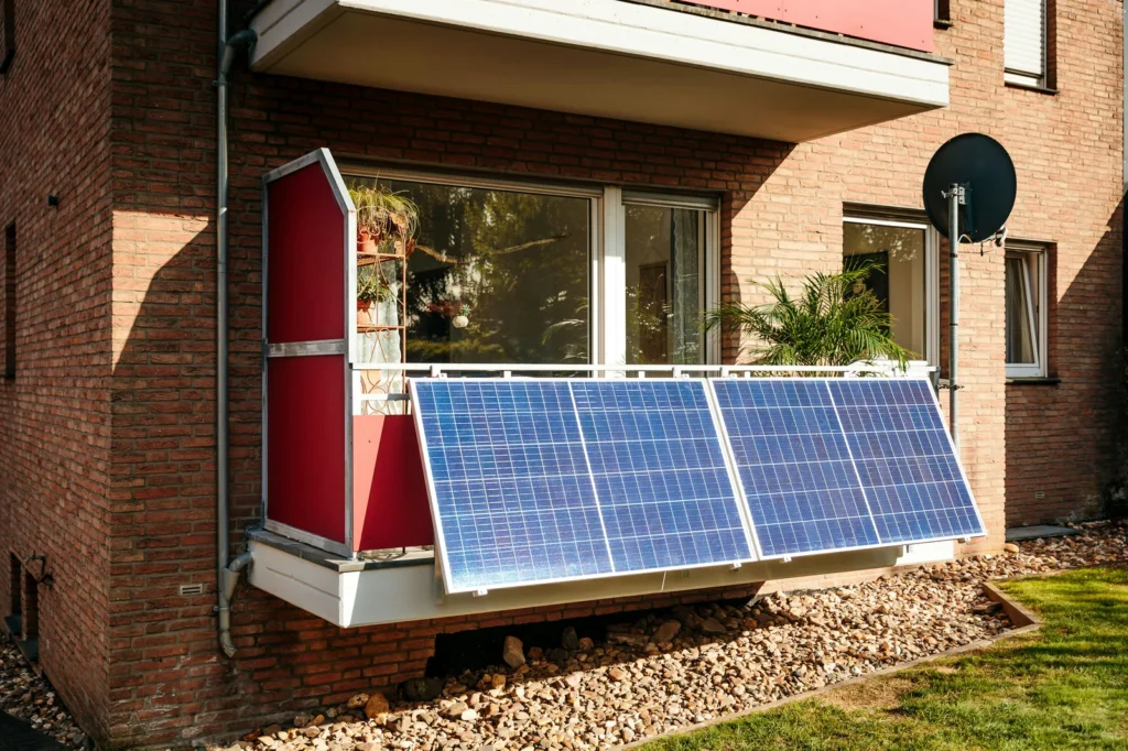 31 States Moved to Legalize Balcony Solar This Year. Here’s What It Actually Powers.